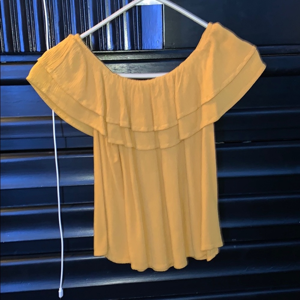 Off the shoulder t shirt